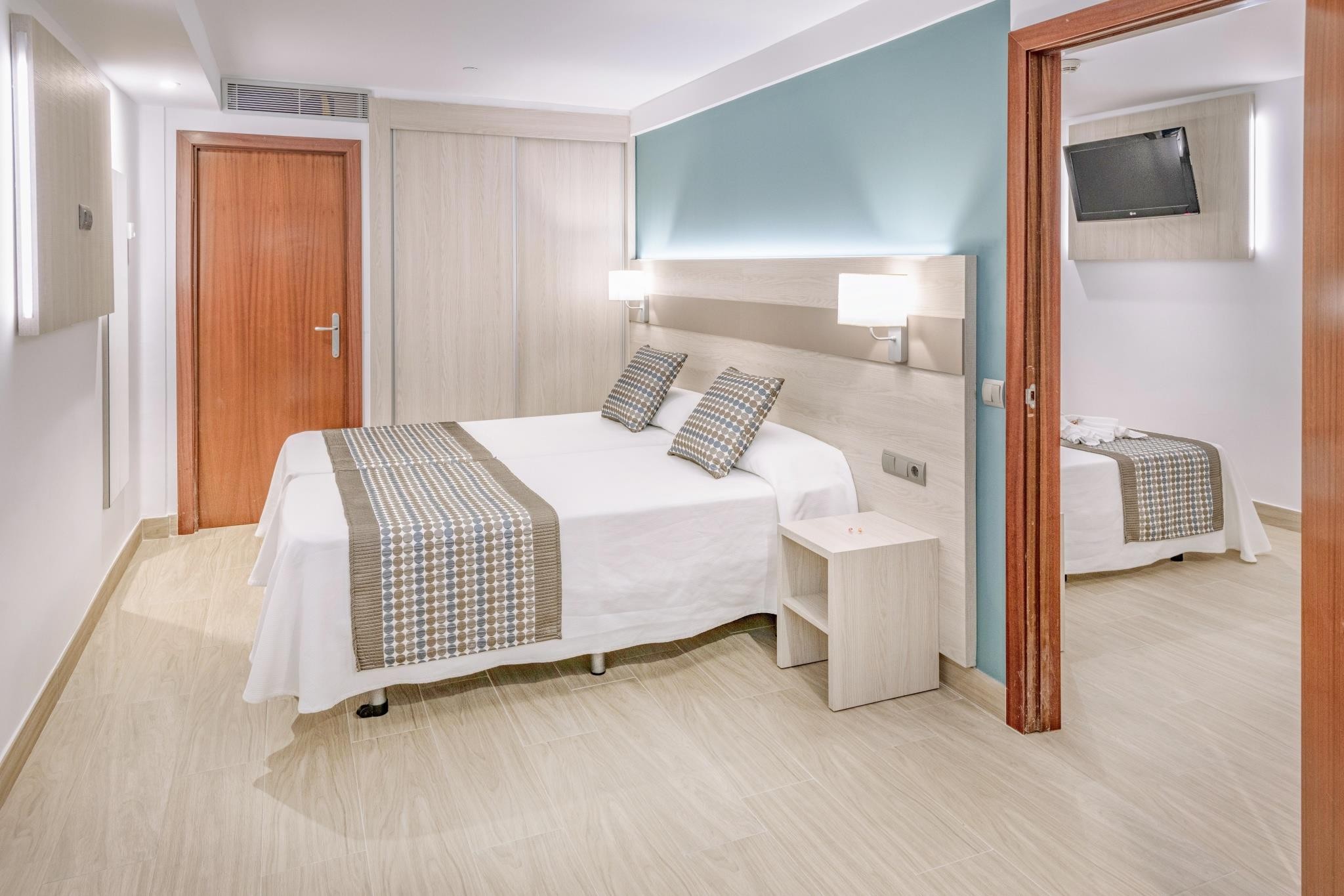 4R Miramar Calafell 28