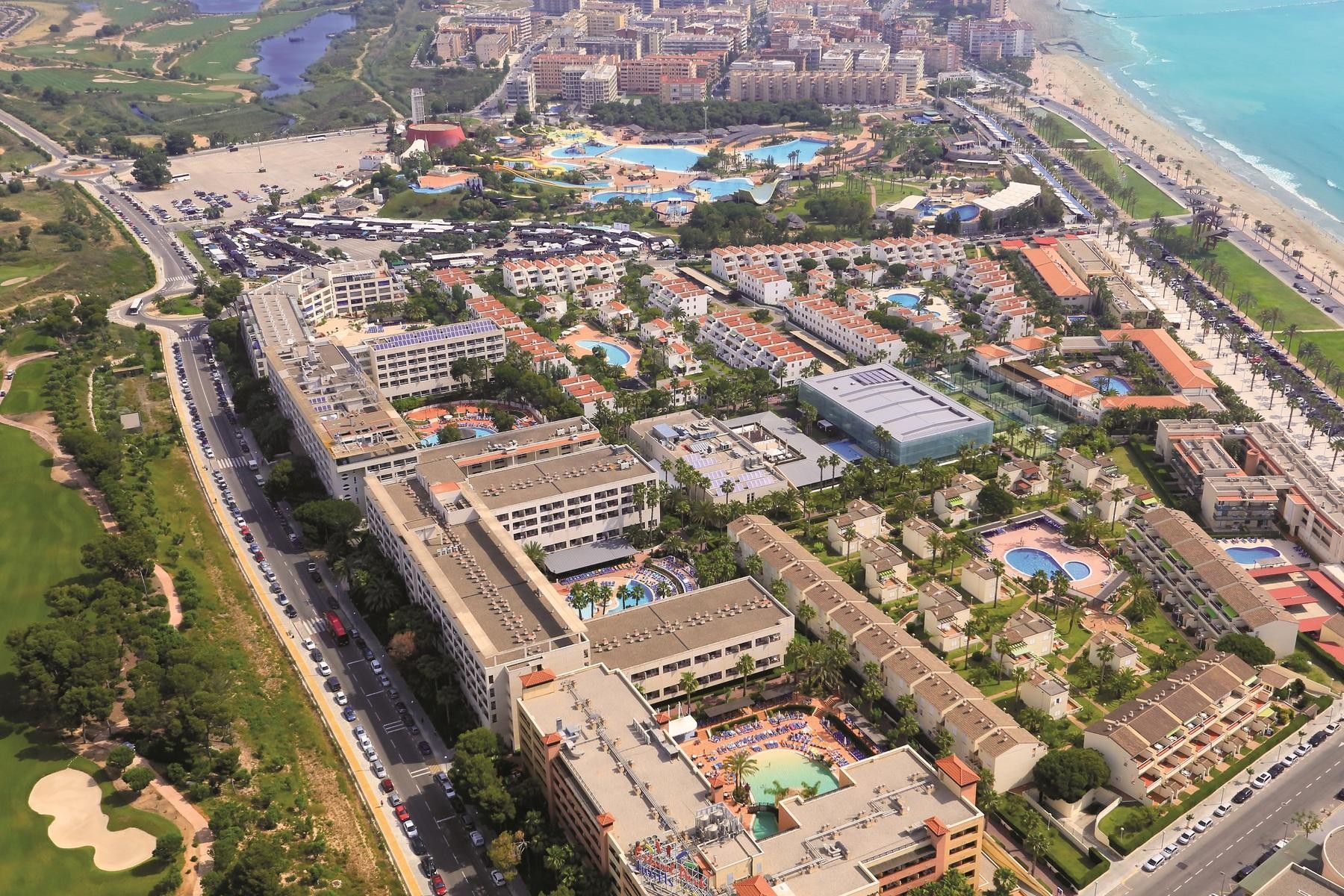 Apartmentos Estival Park