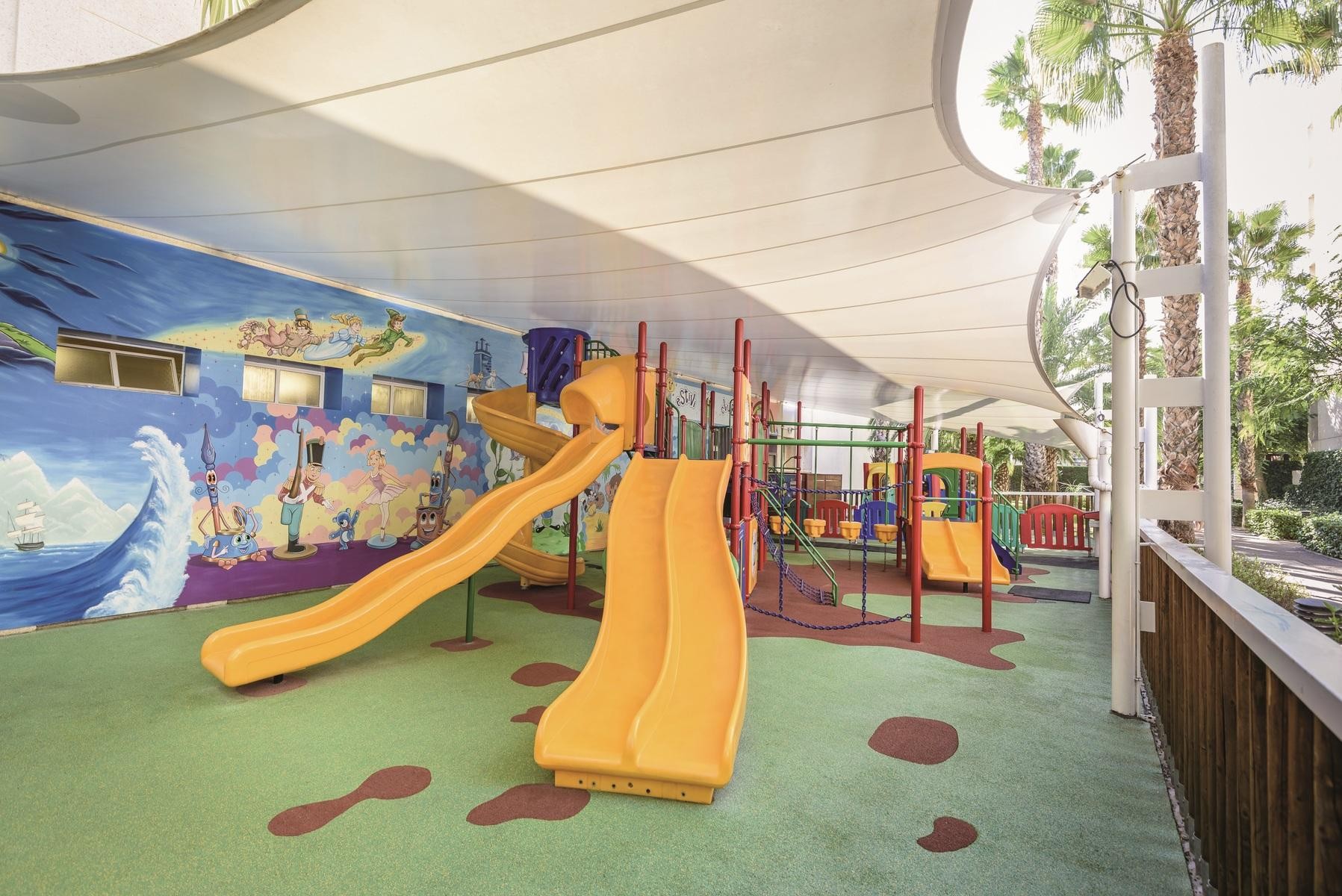 Apartmentos Estival Park 12