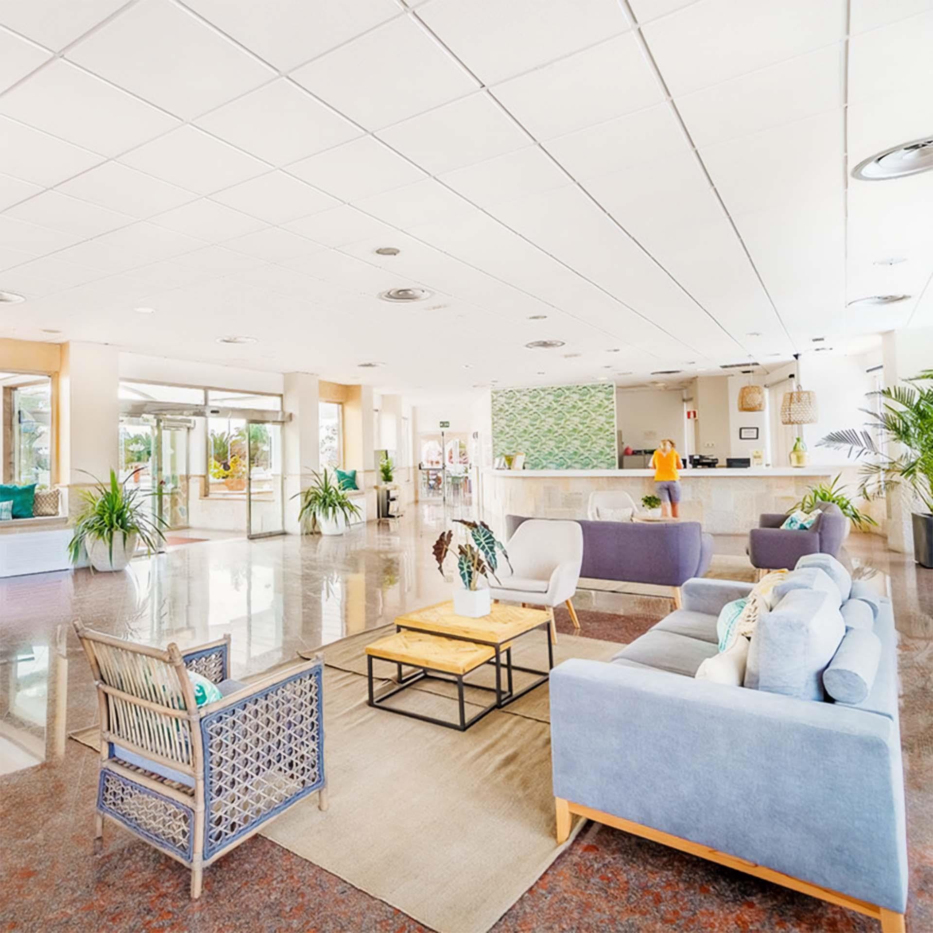 Hotel LIVVO Koala Garden 10