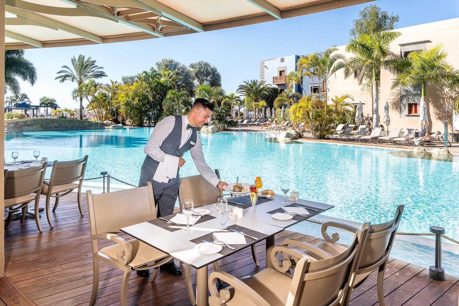 Lopesan Villa Del Conde Resort 8