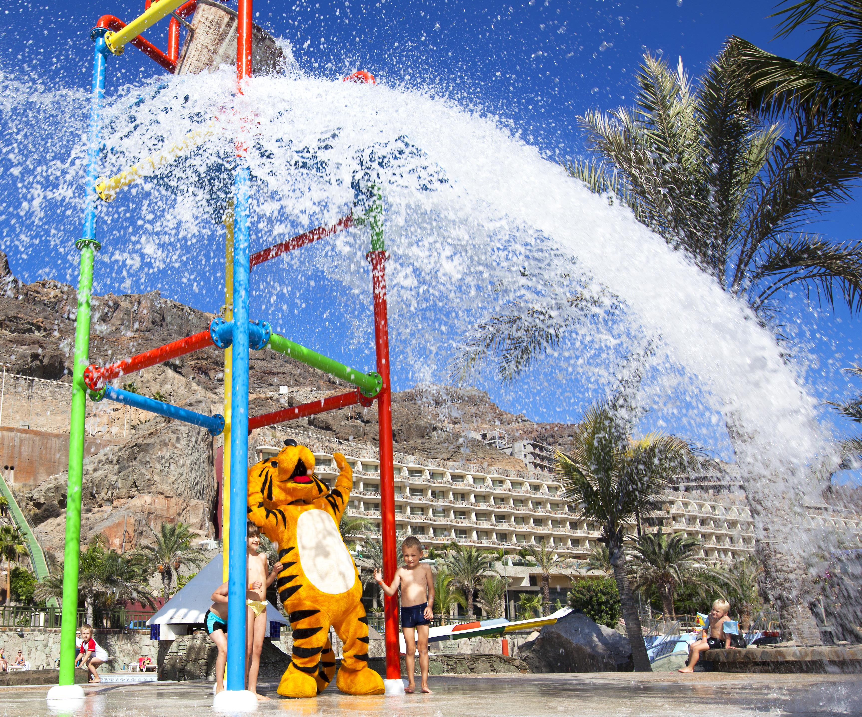 Paradise Valle Taurito & Aqua Park 12