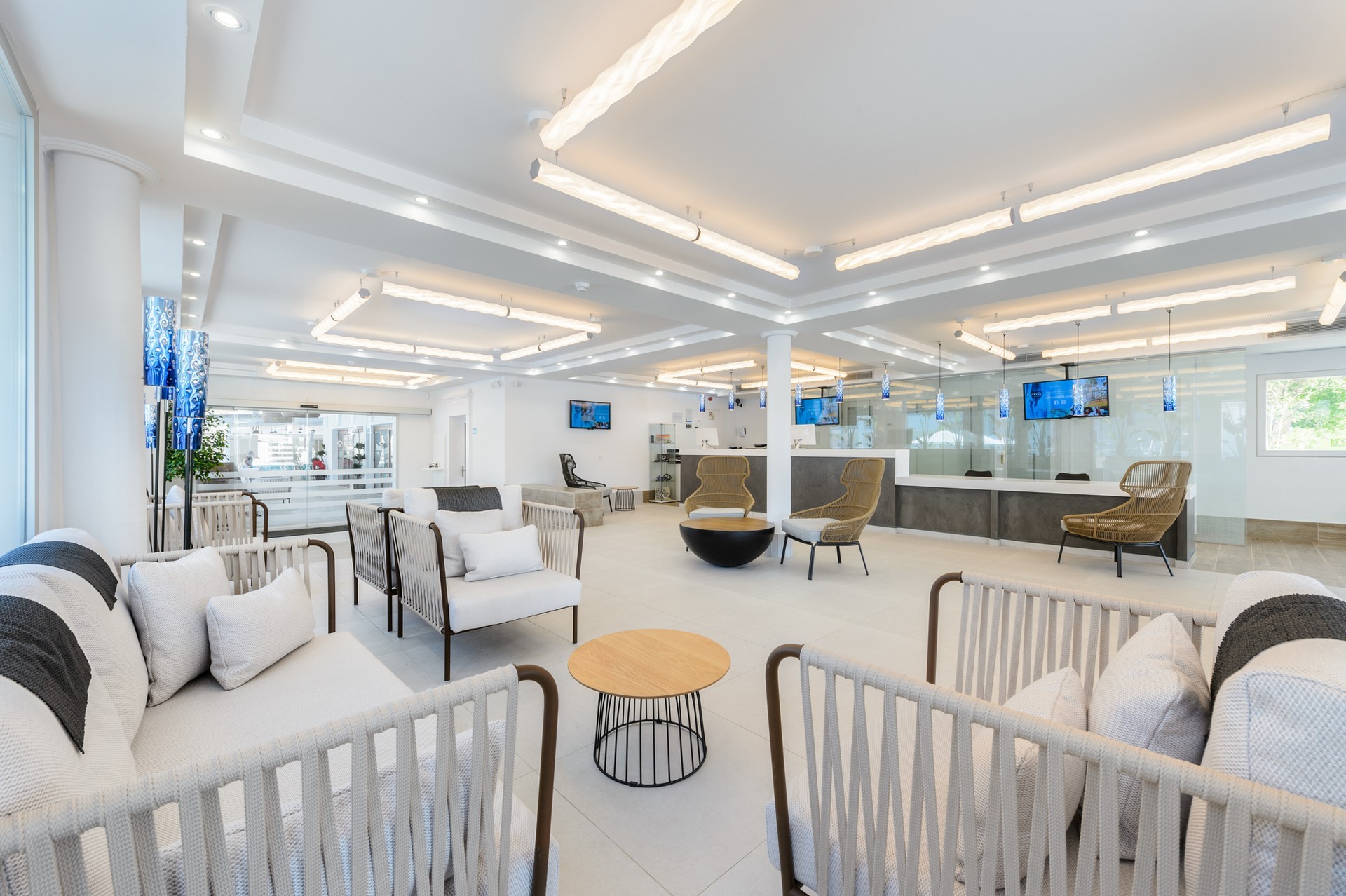 Vibra Cala Tarida 25