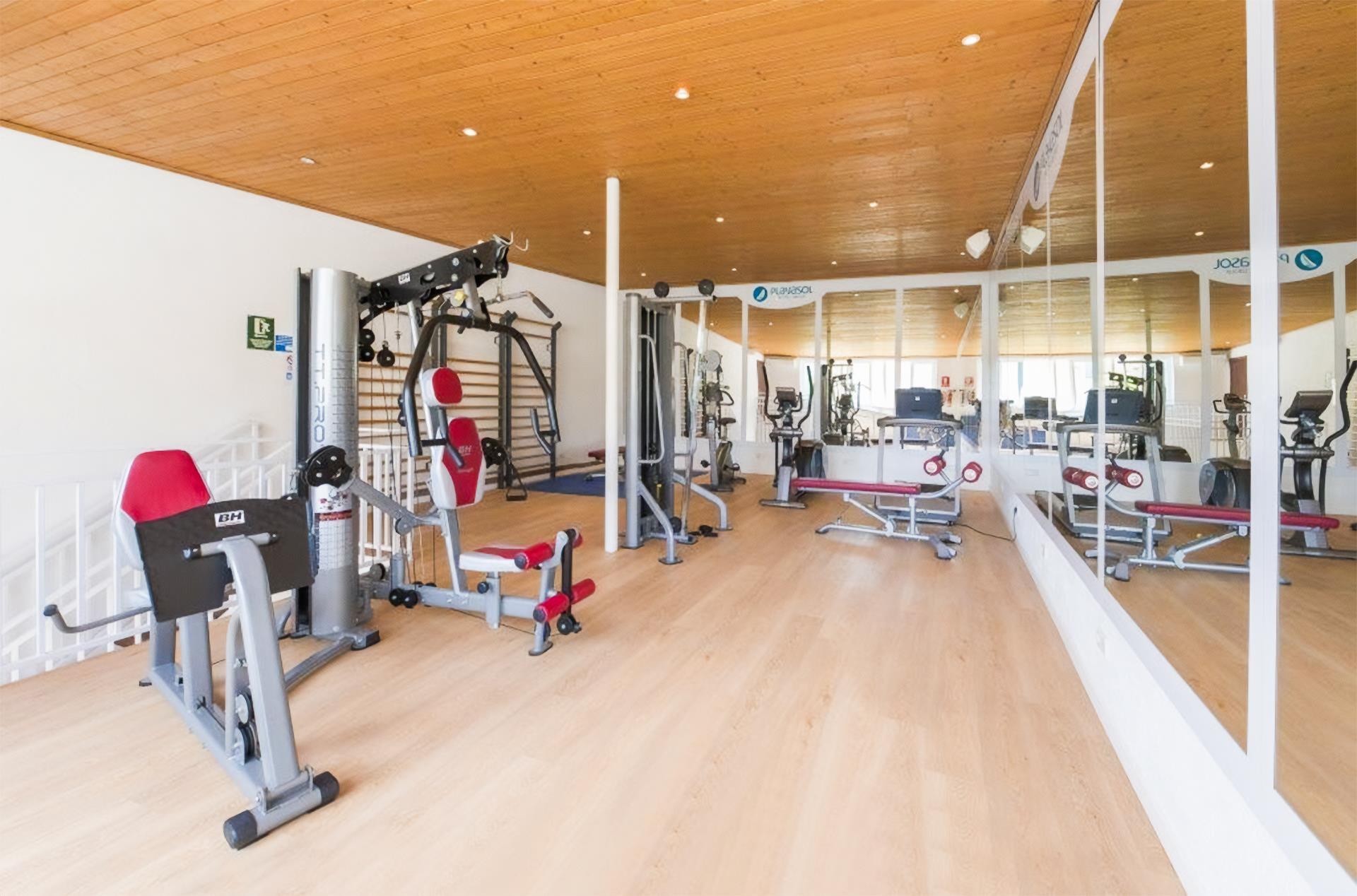 Vibra Cala Tarida 26