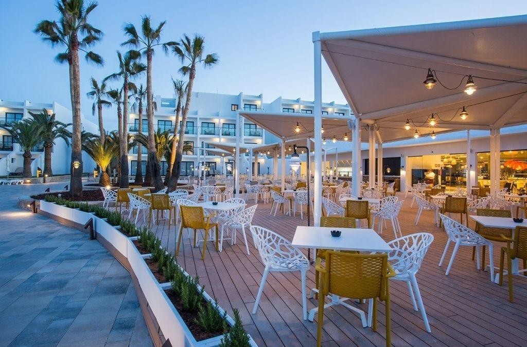 Grand Palladium Palace Ibiza Resort & Spa – fotka 21