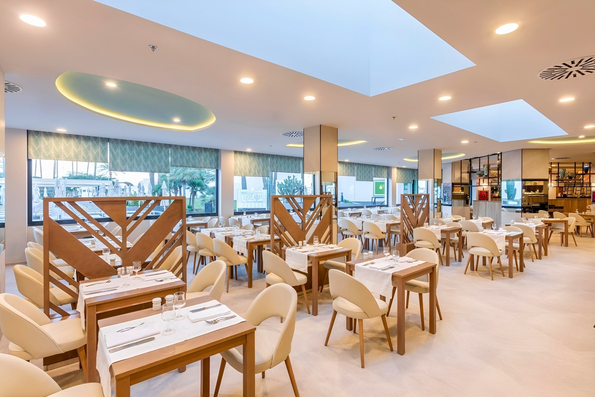 Hotel Riu Paraiso Lanzarote  8