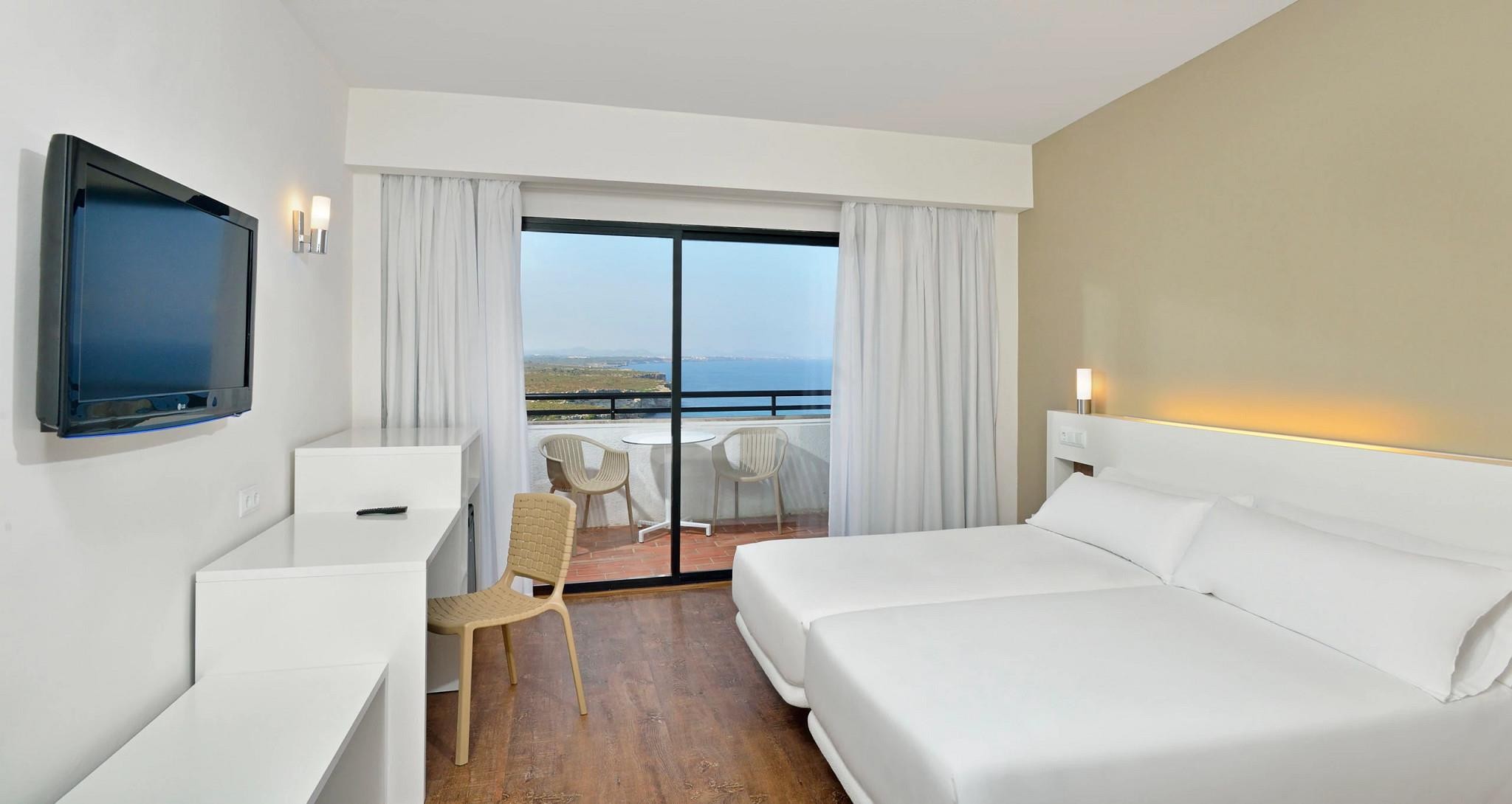 Alua Calas de Mallorca Resort