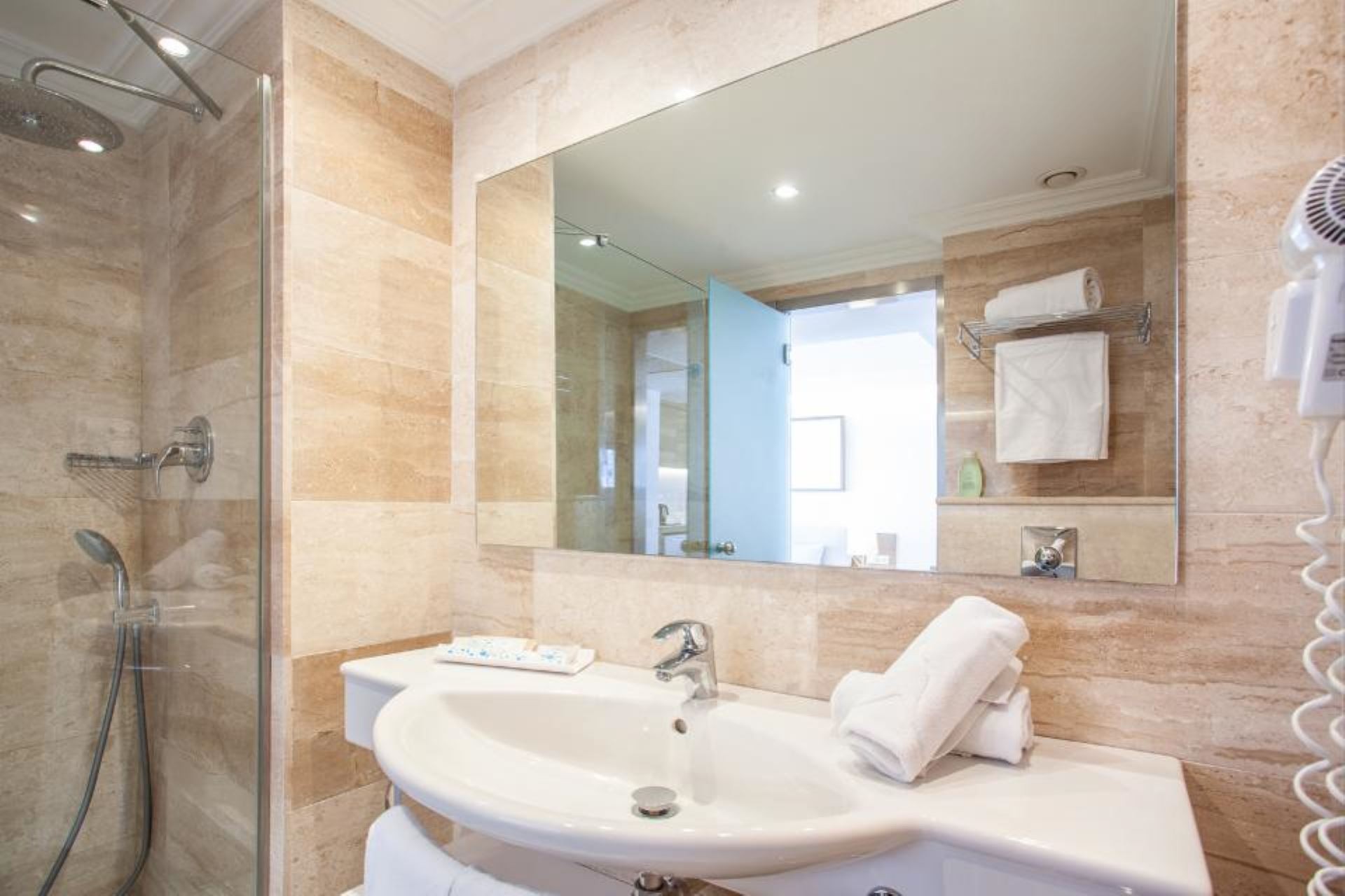 Grupotel Picafort Beach 33