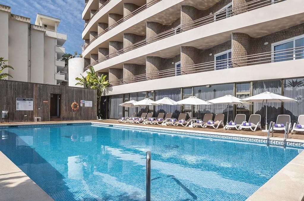 BE LIVE EXPERIENCE COSTA PALMA | EXIM TOURS