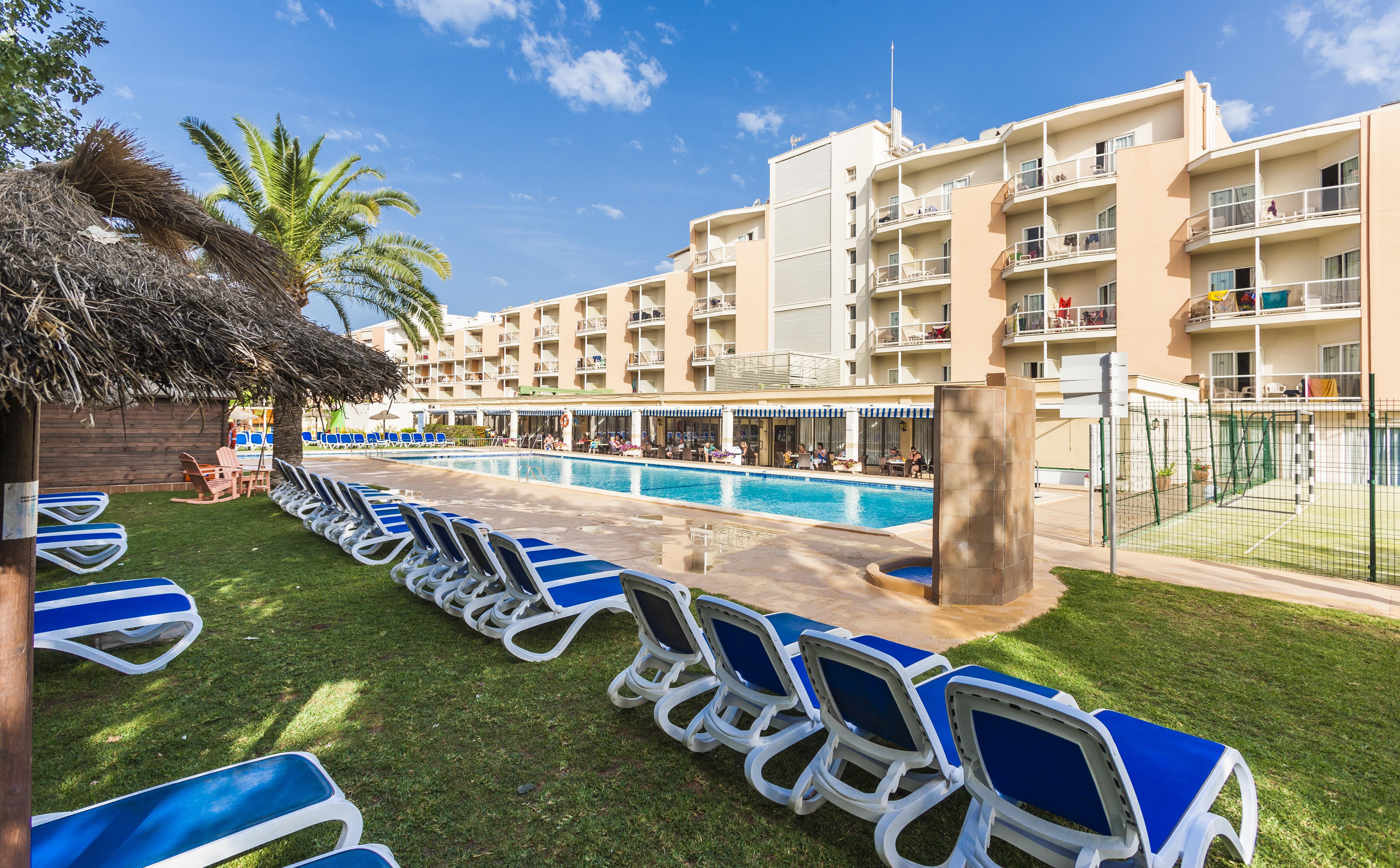 GLOBALES PLAYA SANTA PONSA