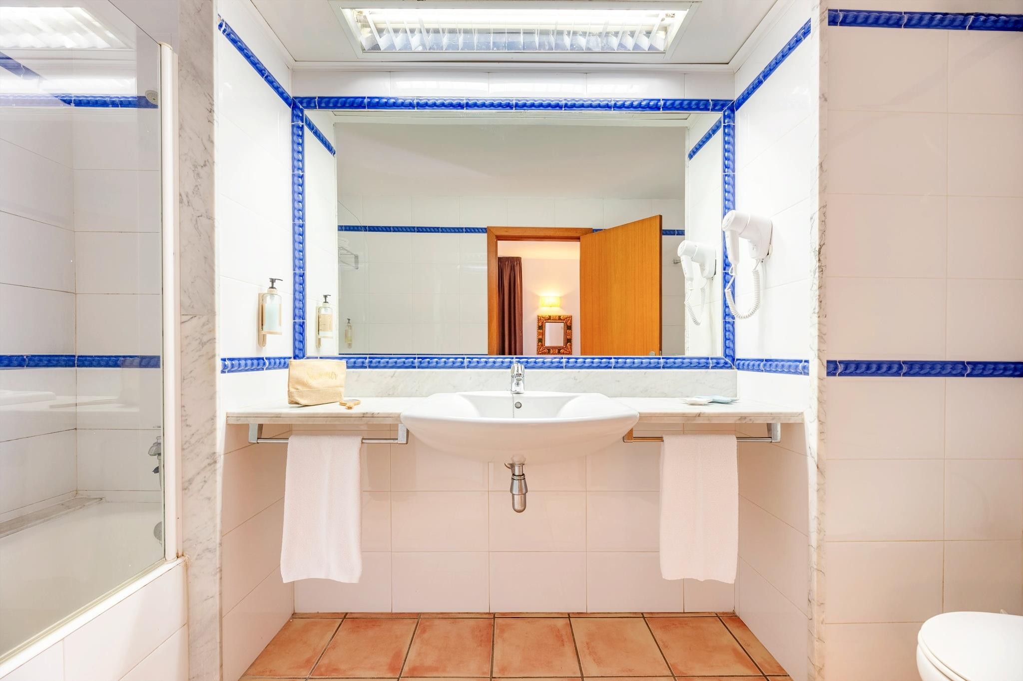 Vibra Blanc Palace 13