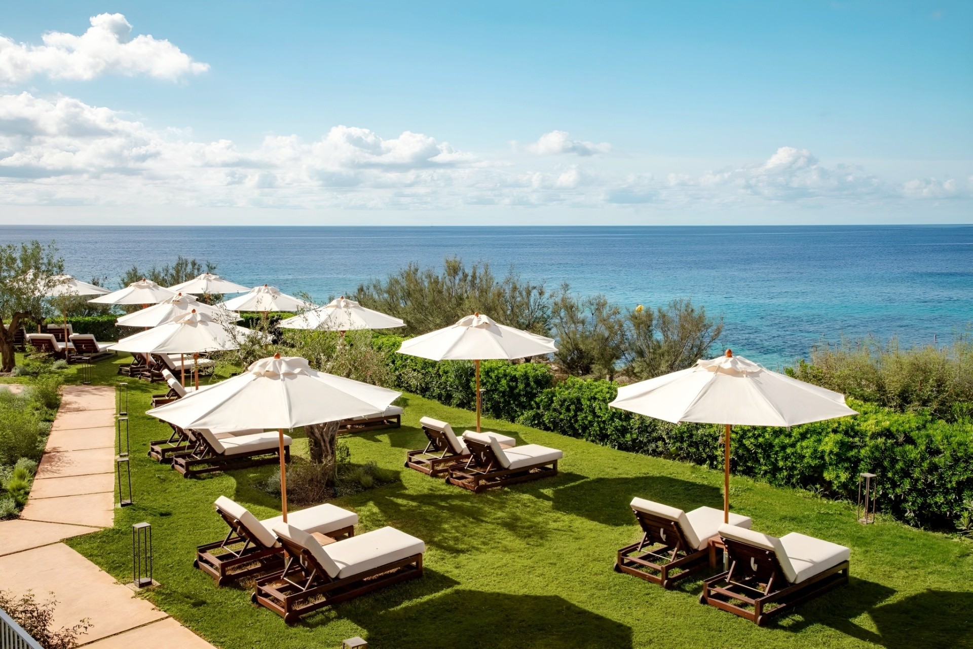 Sol Beach House Menorca 16