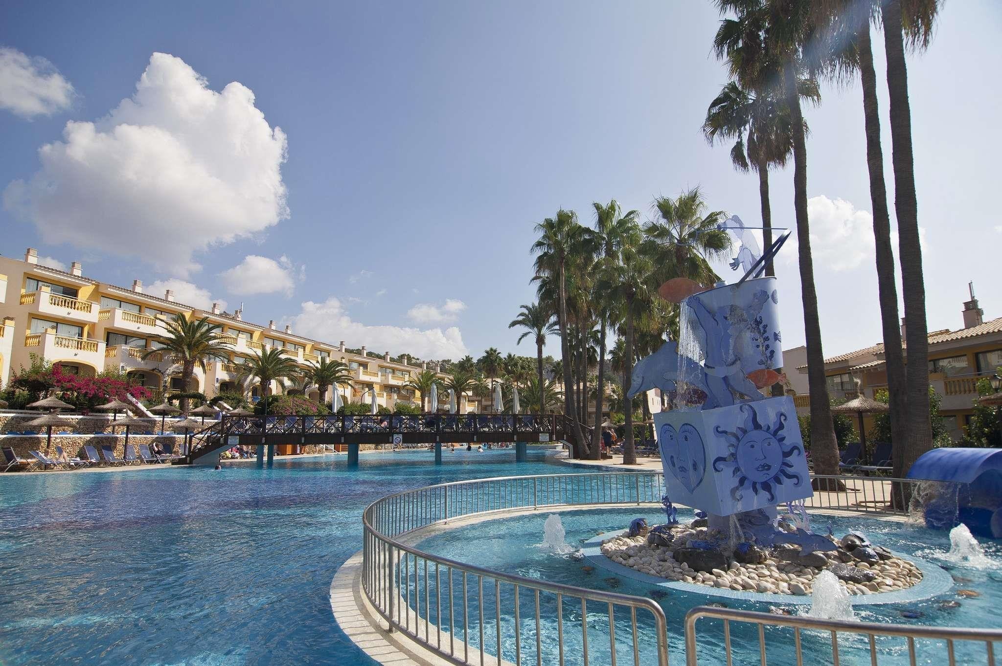 Royal Son Bou Family Club 2