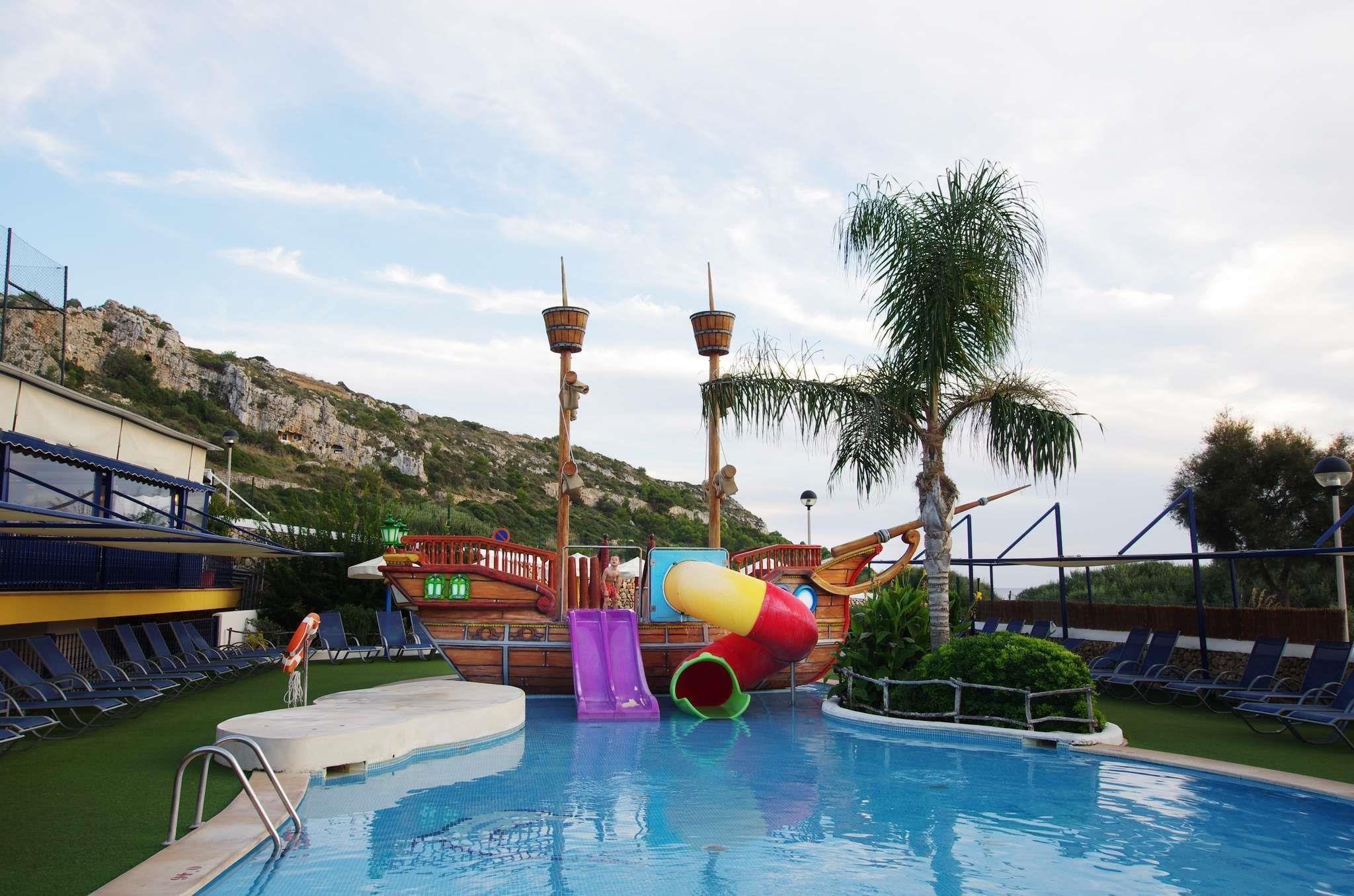 Royal Son Bou Family Club 16