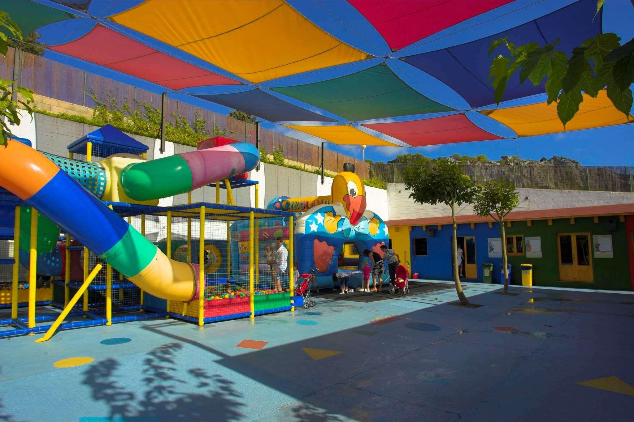 Royal Son Bou Family Club 18