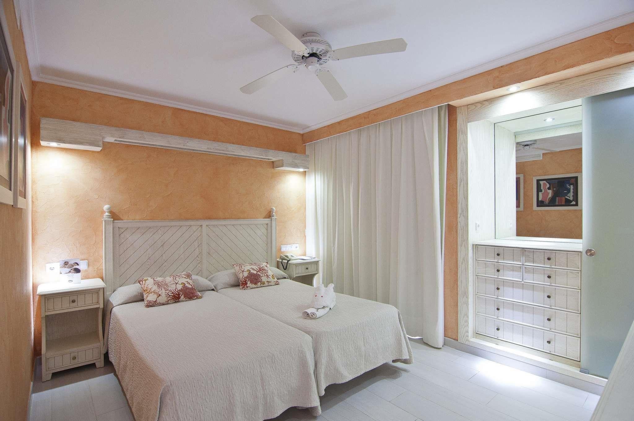 Royal Son Bou Family Club 5