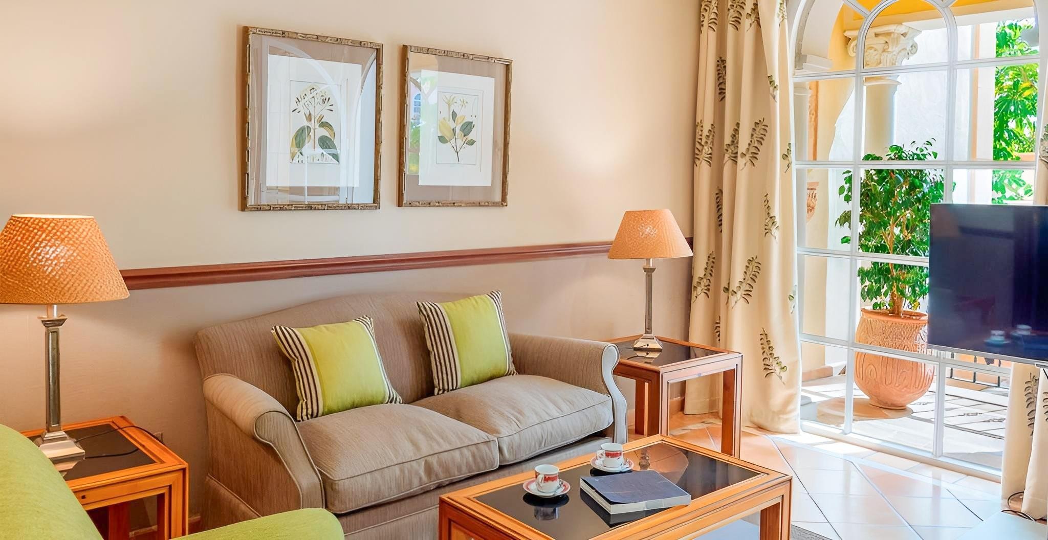 Gran Hotel Bahia del Duque 10