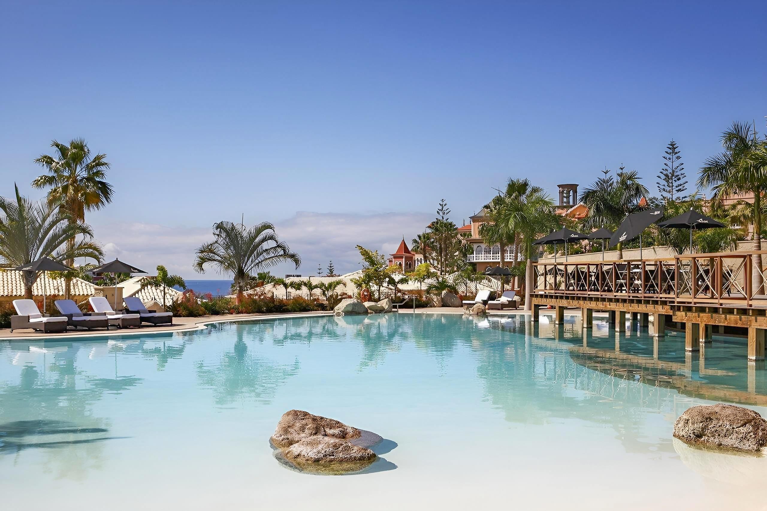 Gran Hotel Bahia del Duque 23