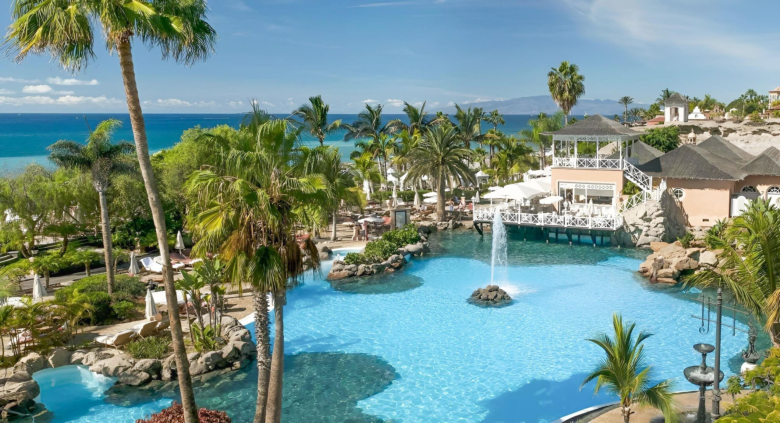 Gran Hotel Bahia del Duque 2