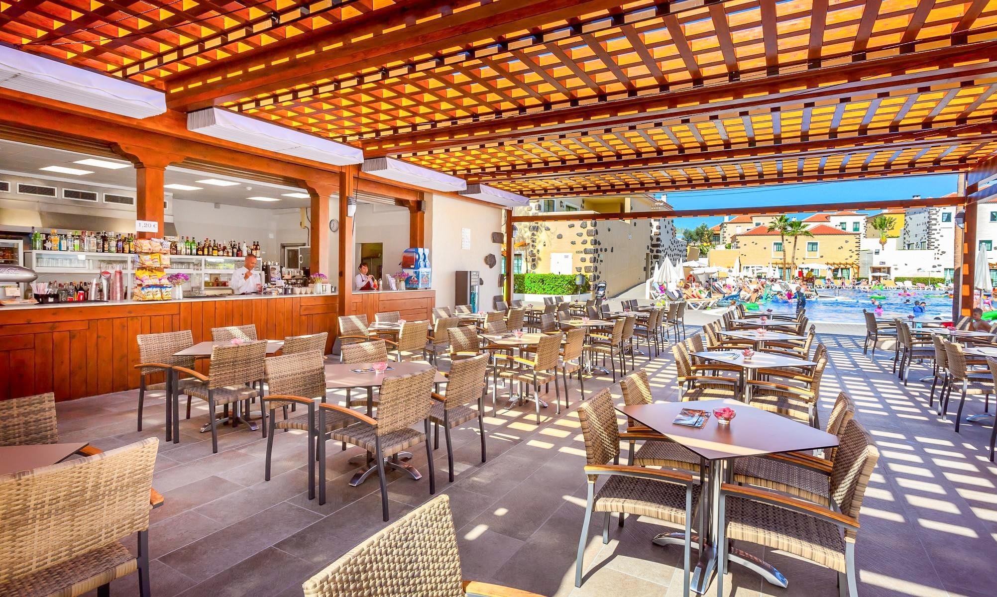 Isabel Family Hotel 18