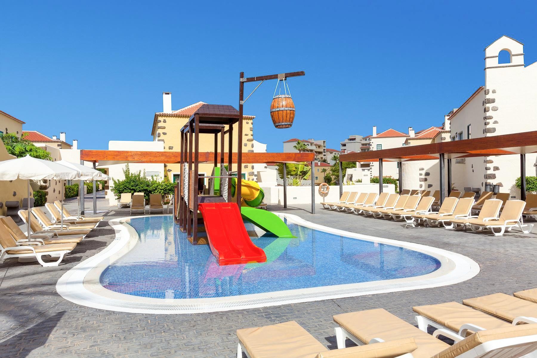 Isabel Family Hotel 19