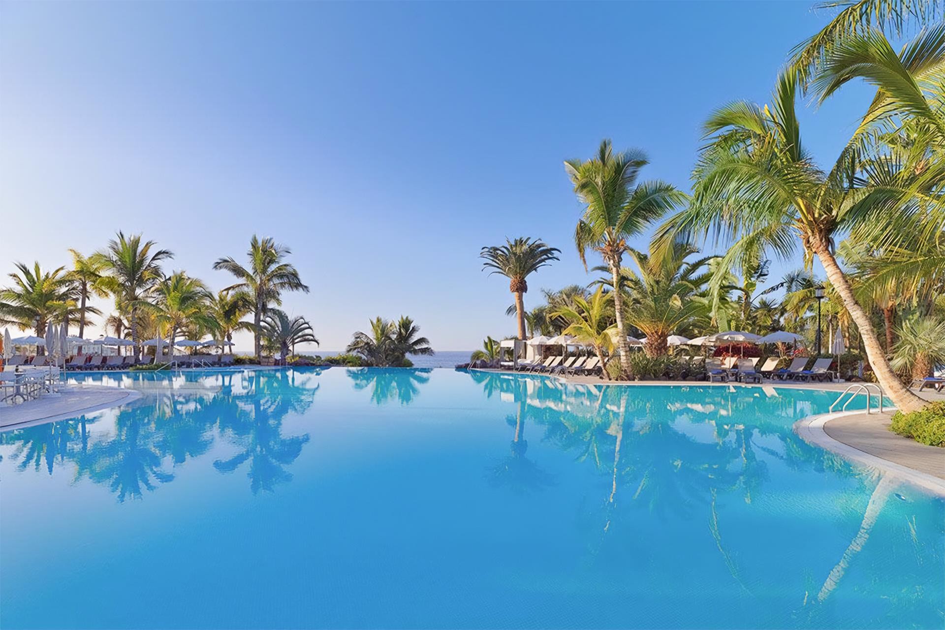 Adrian Hoteles Roca Nivaria 2