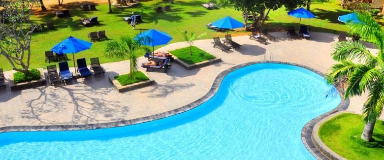 The Palms Hotel