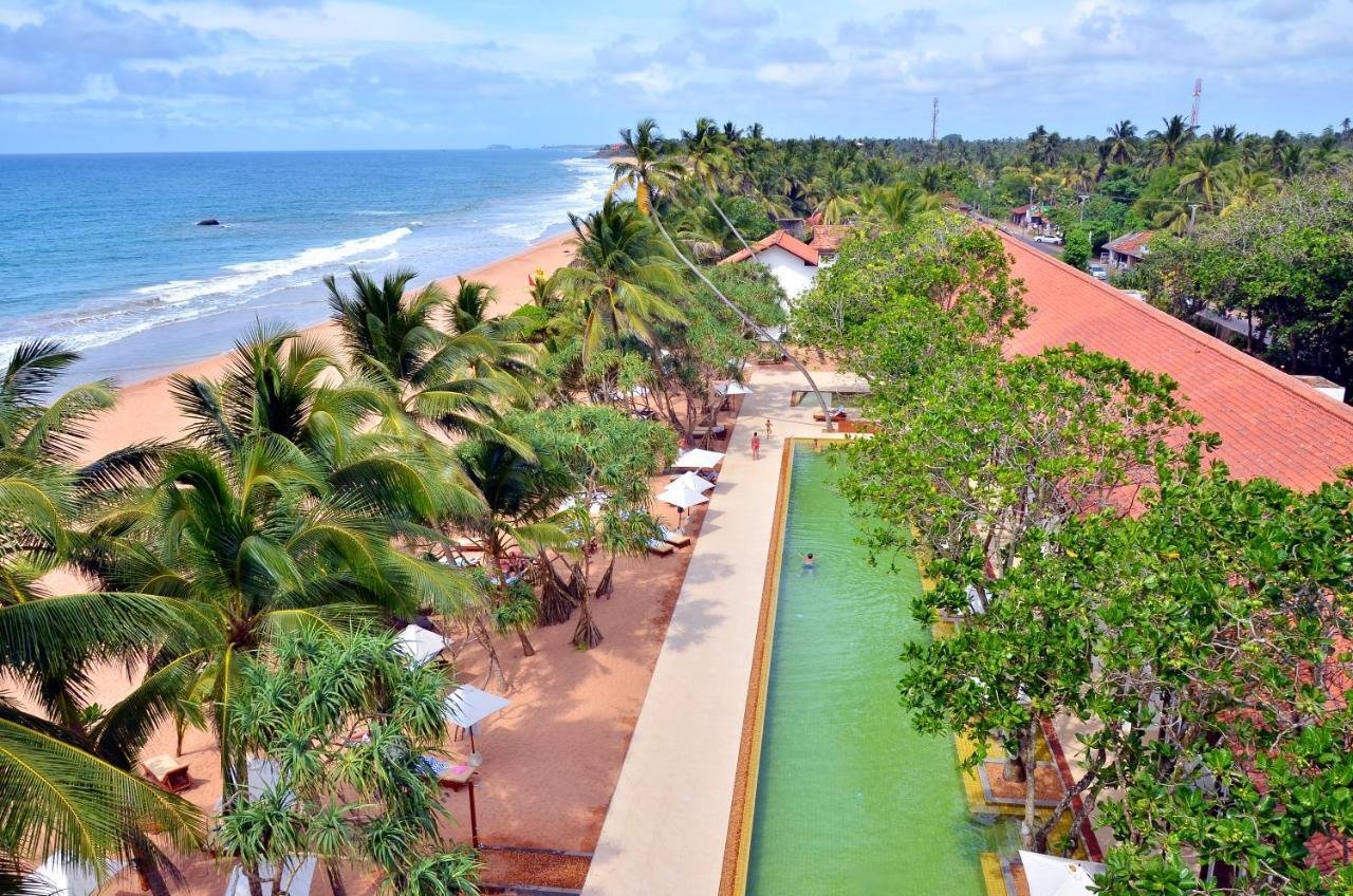 Pandanus Beach Resort