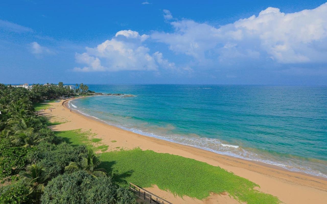 Pandanus Beach Resort