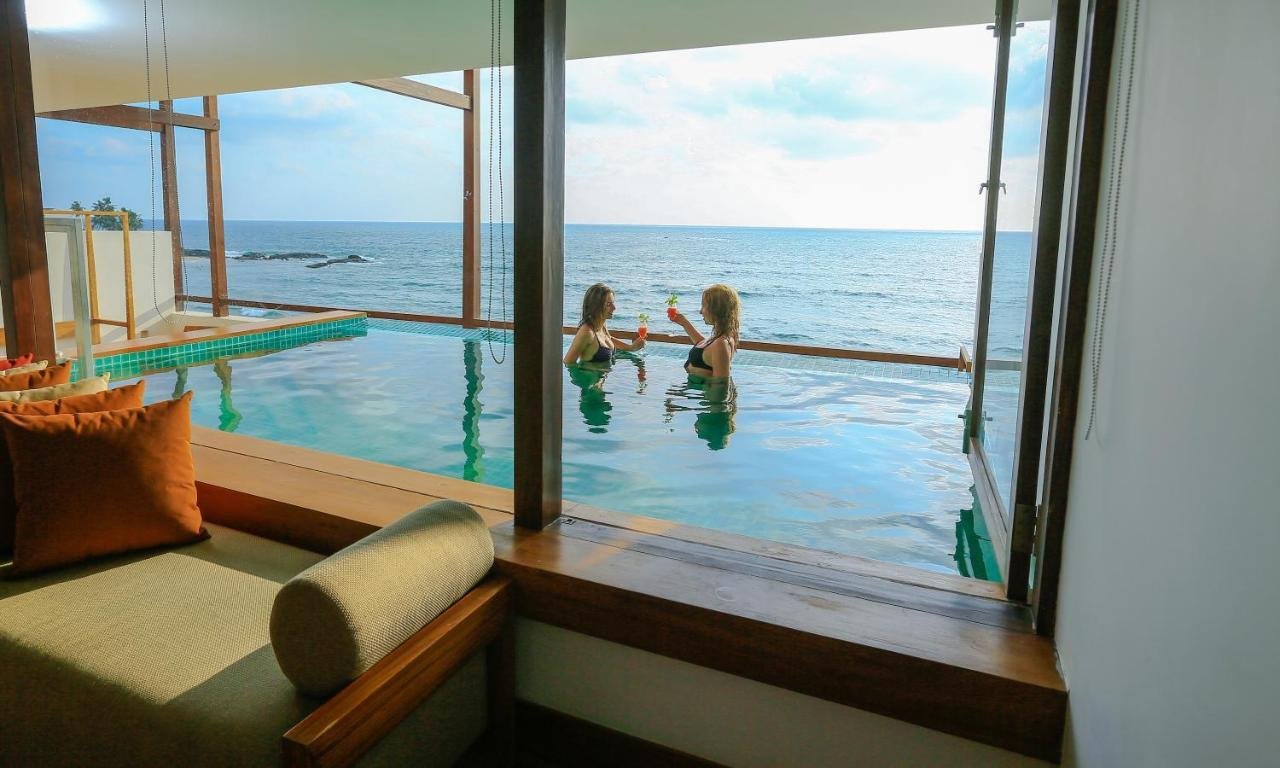 Pandanus Beach Resort