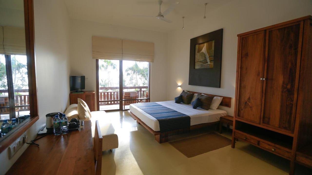 Pandanus Beach Resort