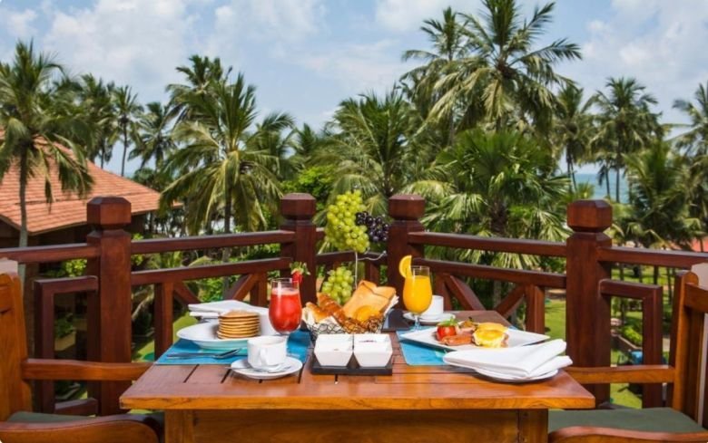 Royal Palms Beach Hotel