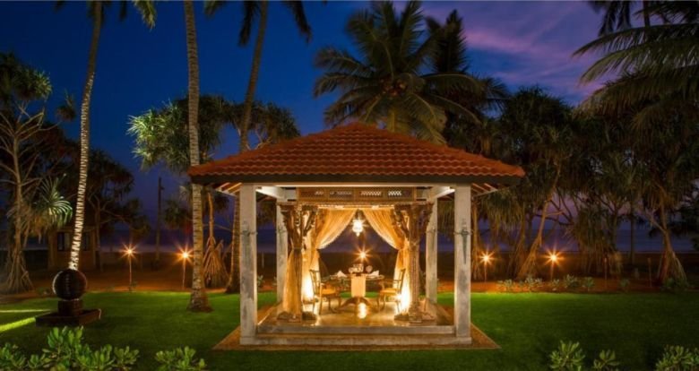 Royal Palms Beach Hotel
