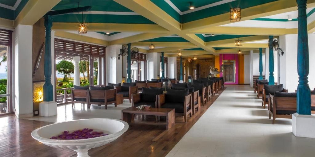 Tangerine Beach Hotel