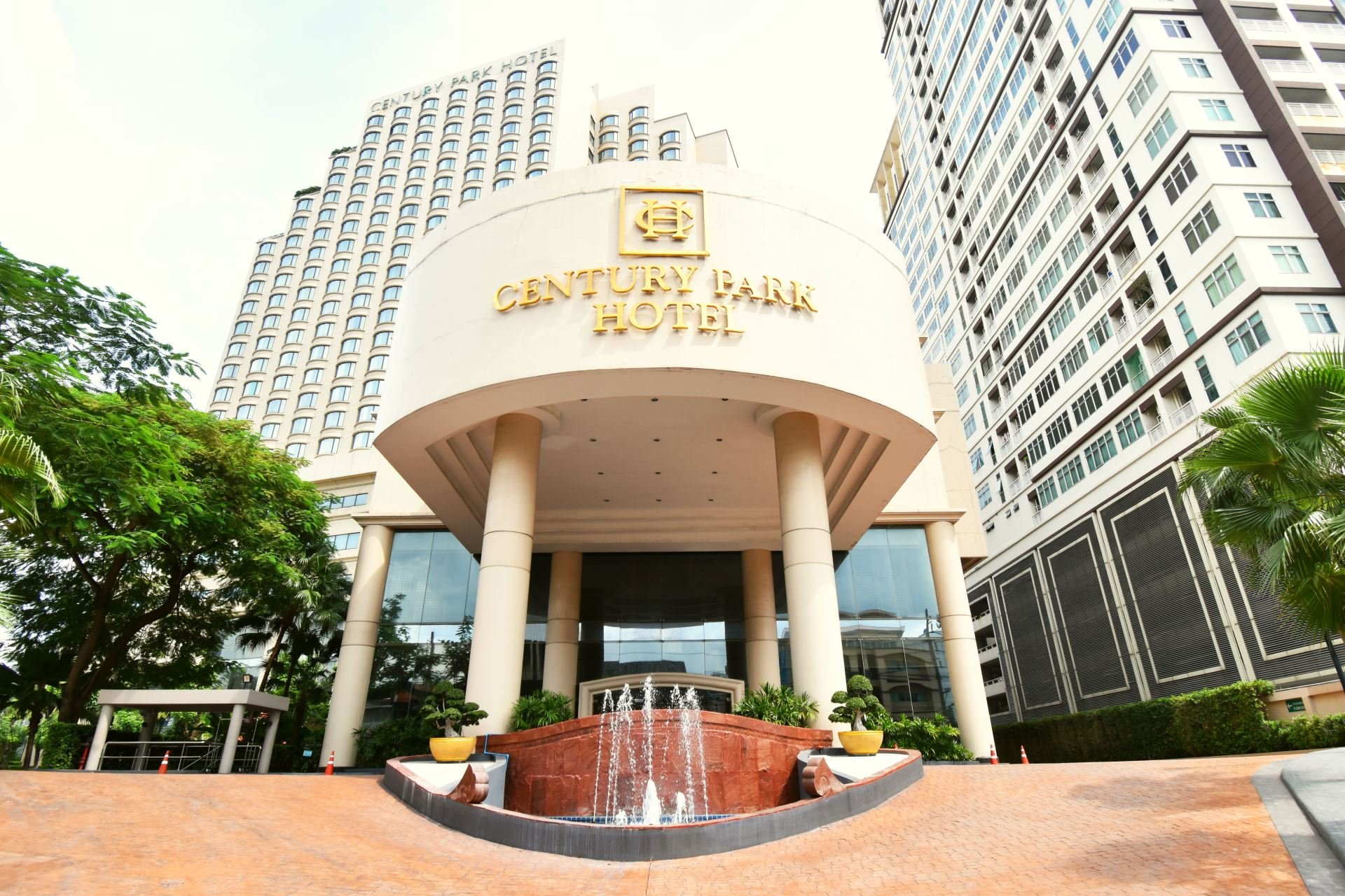 Century Park Hotel