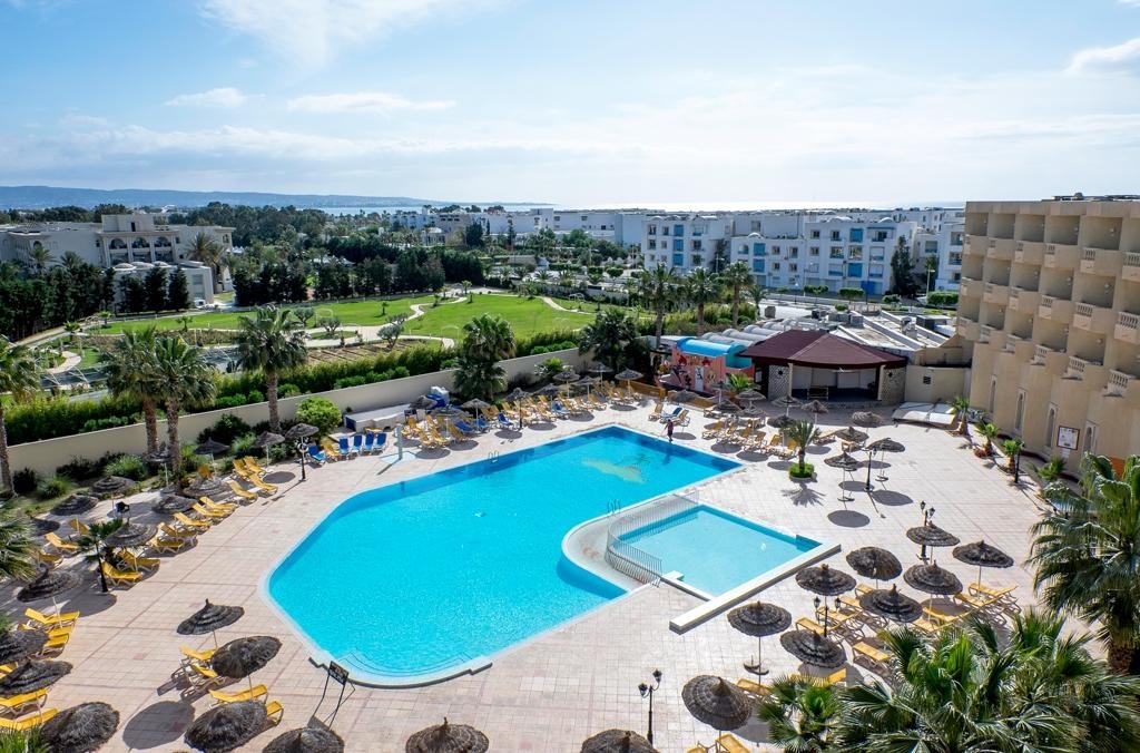 Houda Yasmine Hammamet
