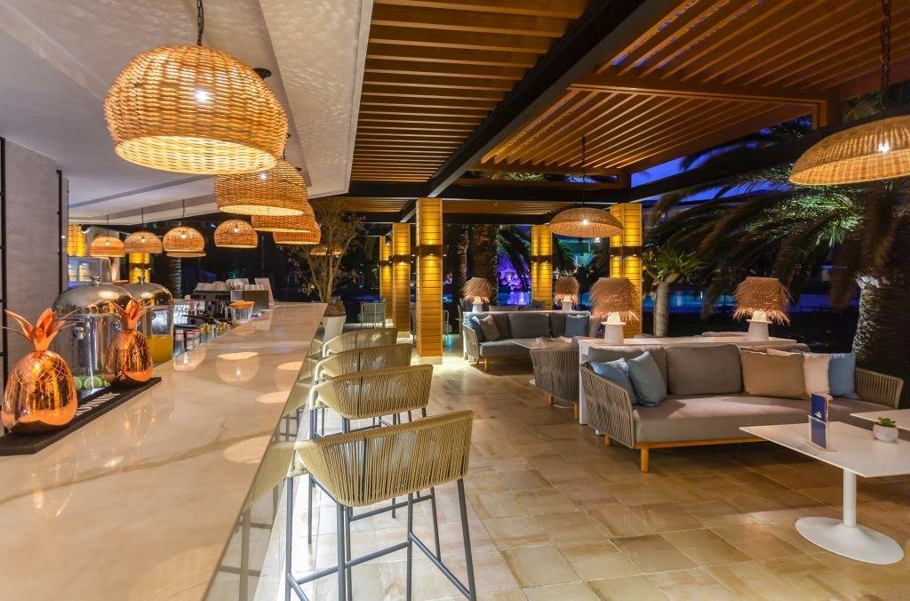 TUI BLUE Oceana Suites - 6 Popup navigation