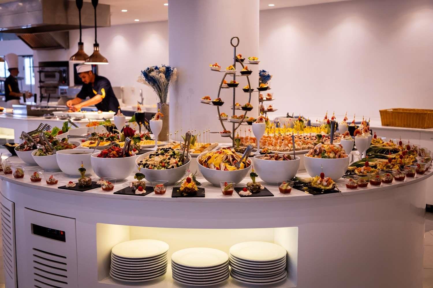 Golden Tulip Taj Sultan