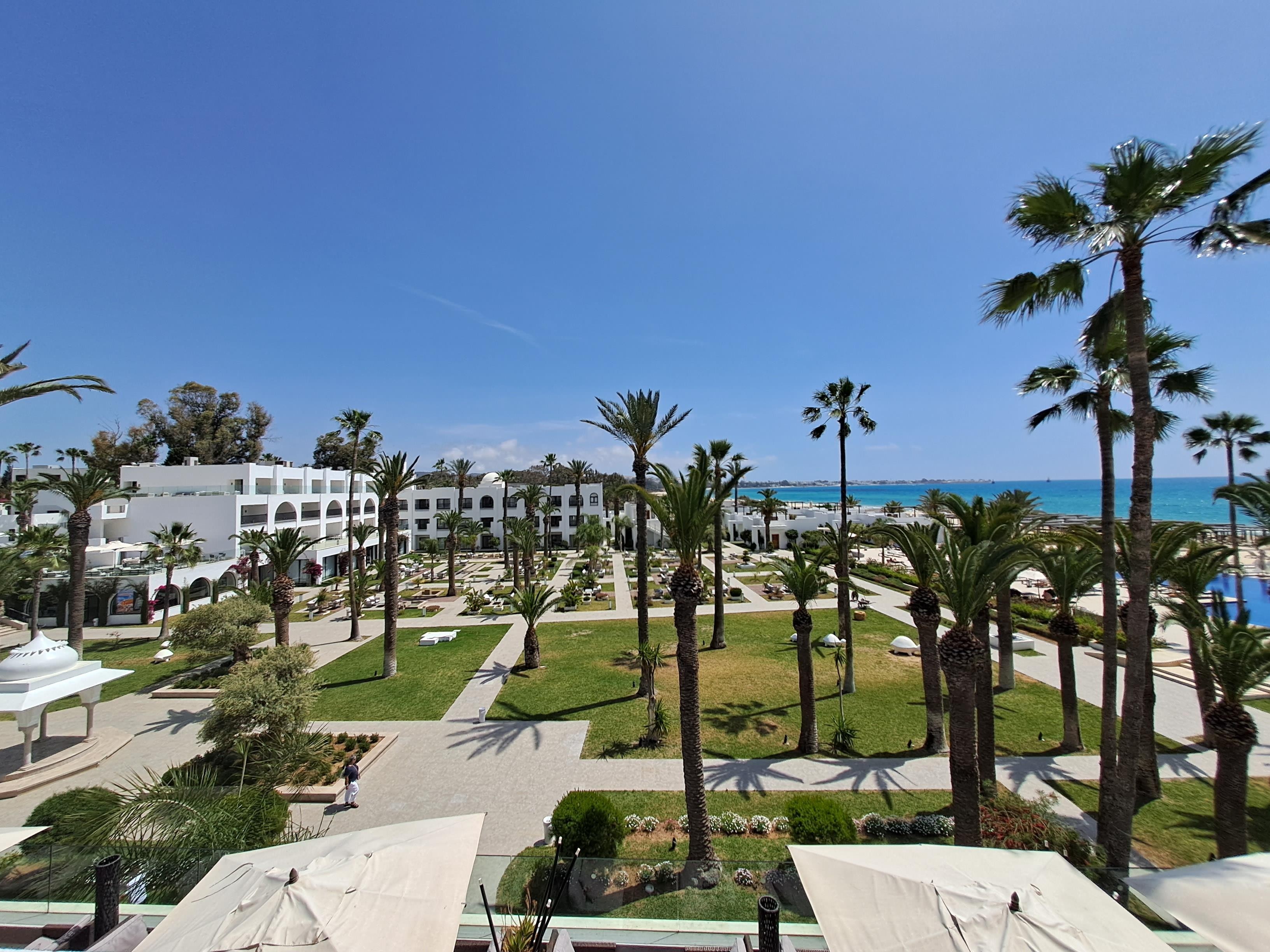 Les Orangers Garden Villa and Bungalows