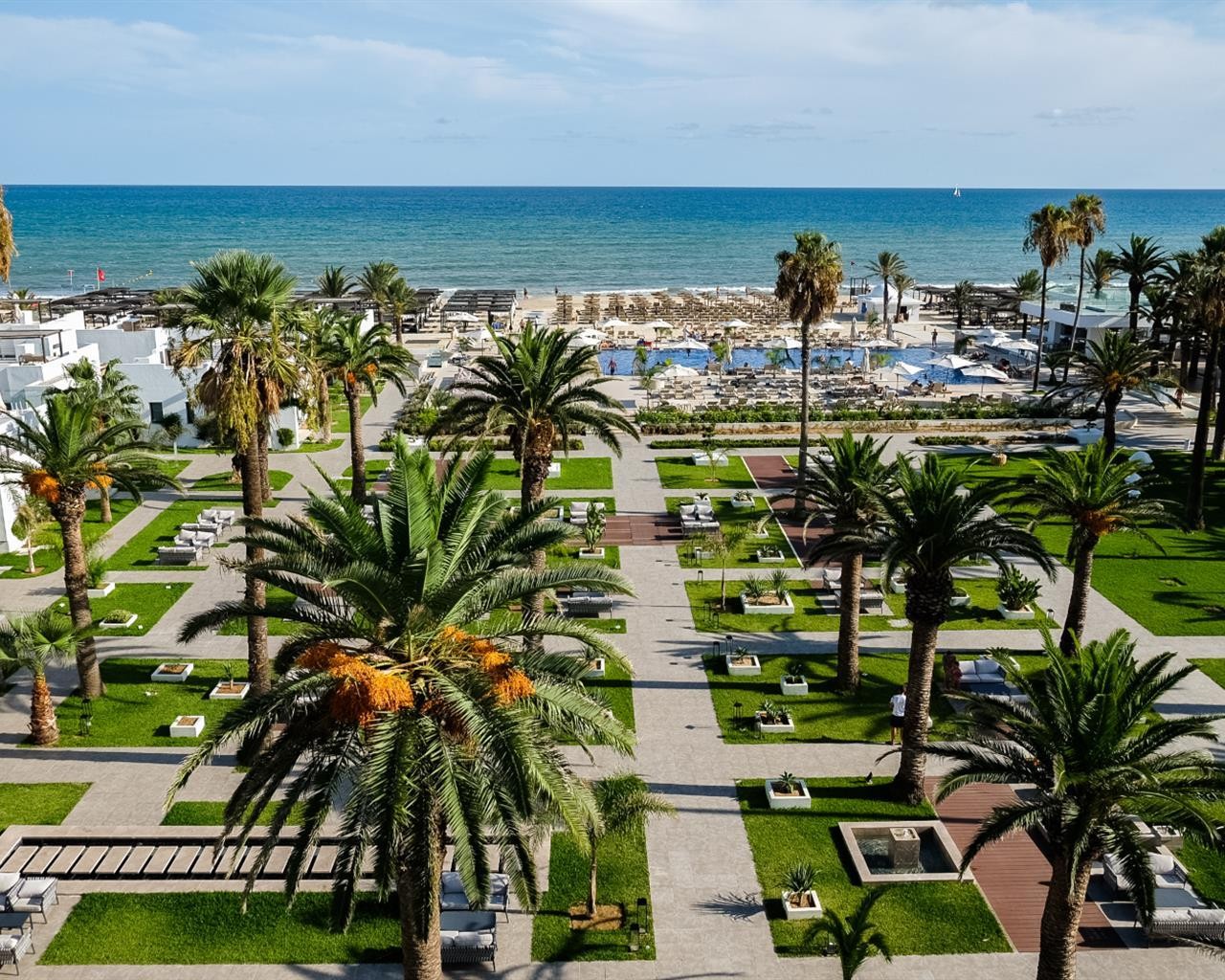 Les Orangers Garden Villa and Bungalows
