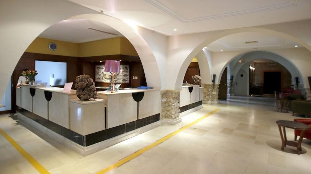 Mediterranee Thalasso Golf  - 9 Popup navigation