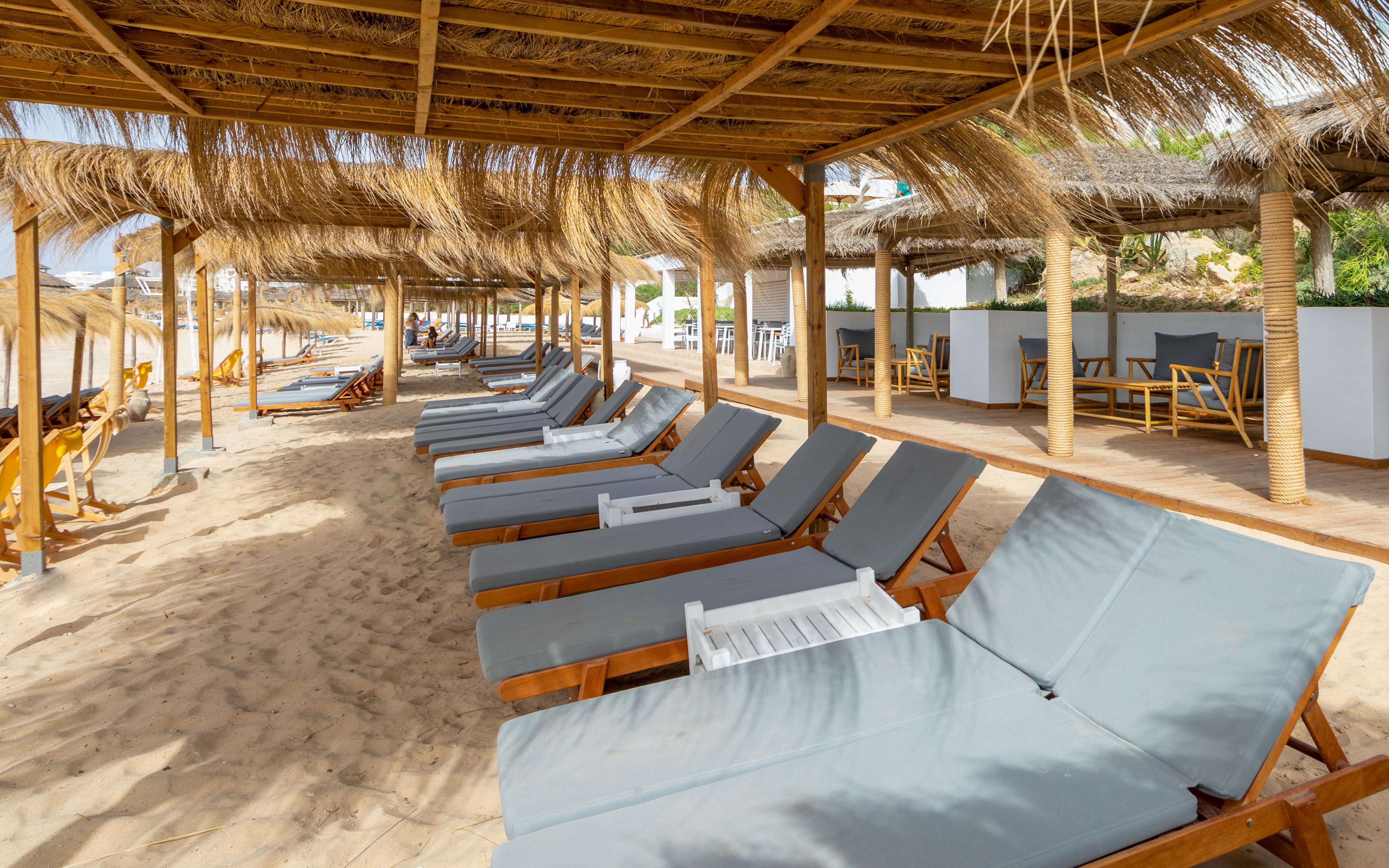 ROYAL AZUR THALASSA