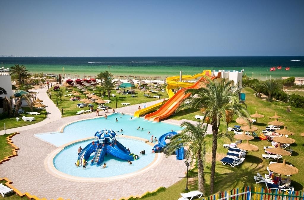 Le Soleil Bella Vista Resort