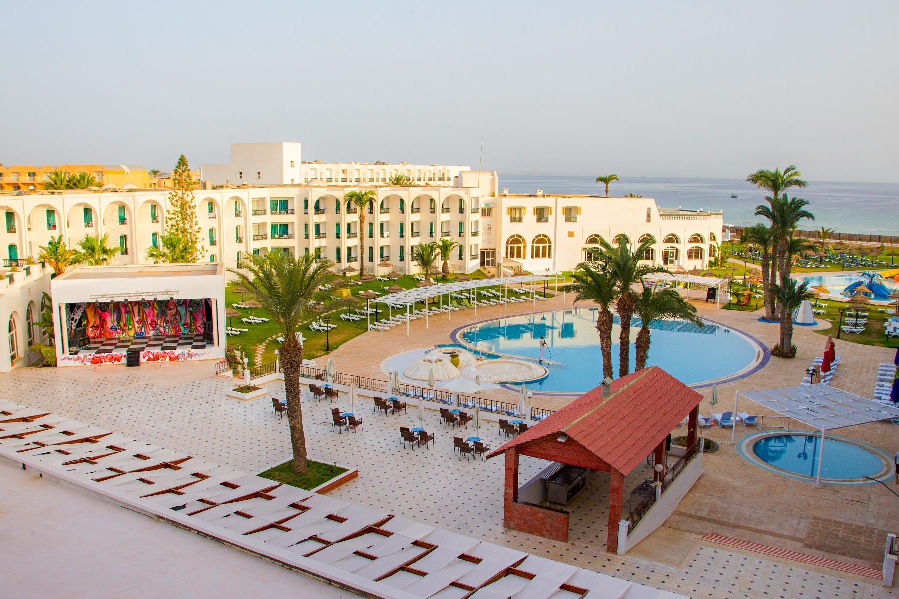 Le Soleil Bella Vista Resort