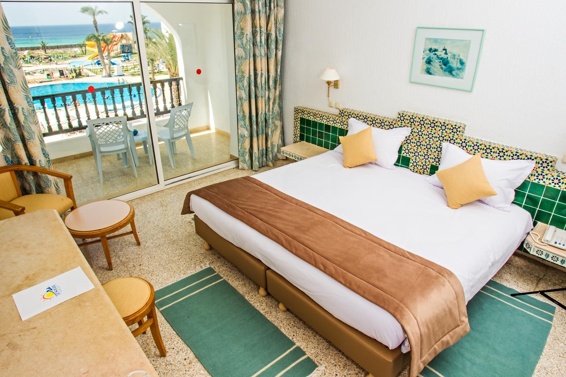 Le Soleil Bella Vista Resort