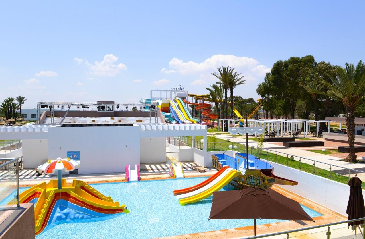 ONE RESORT Aqua Park