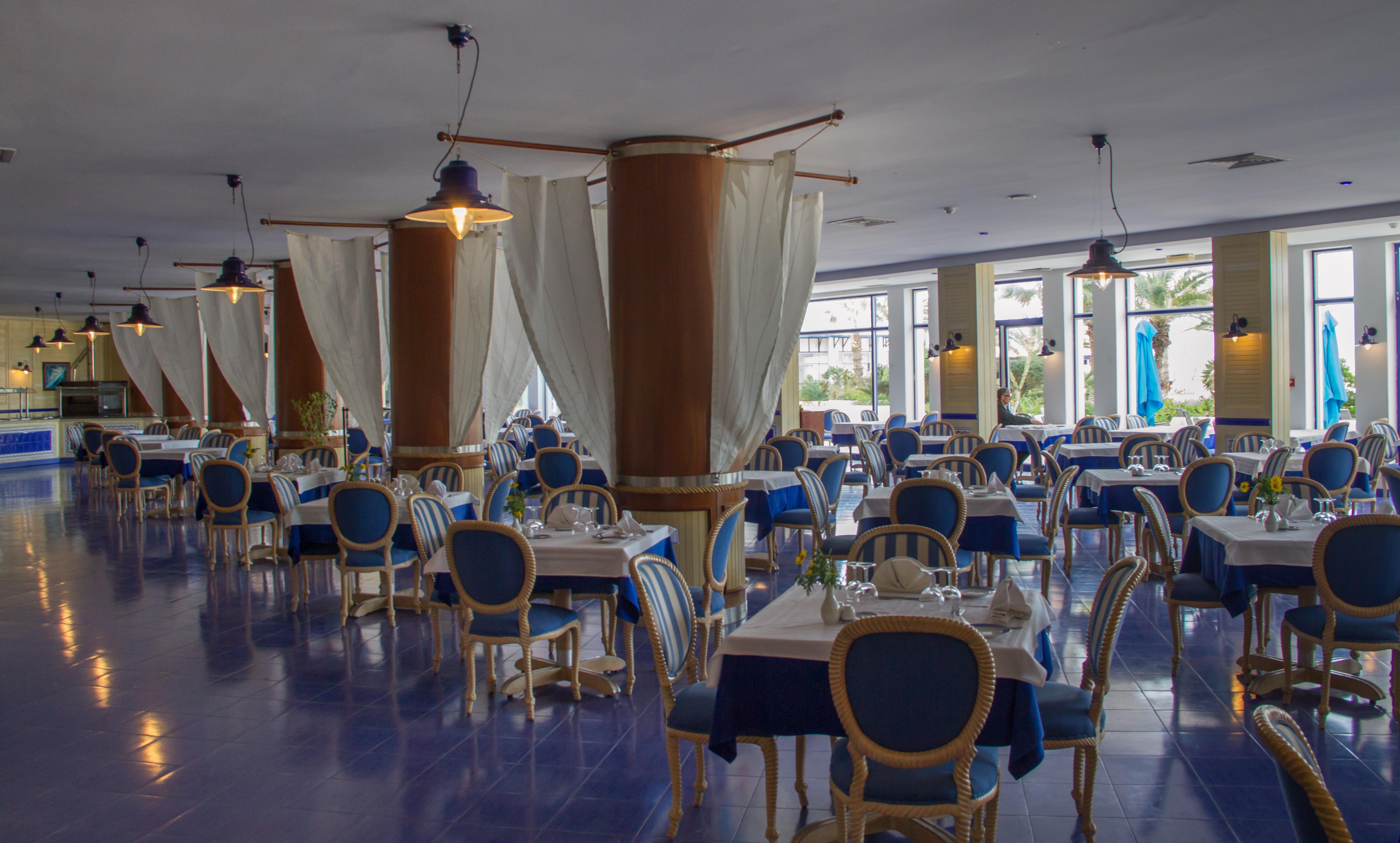 Regency Hotel & Spa