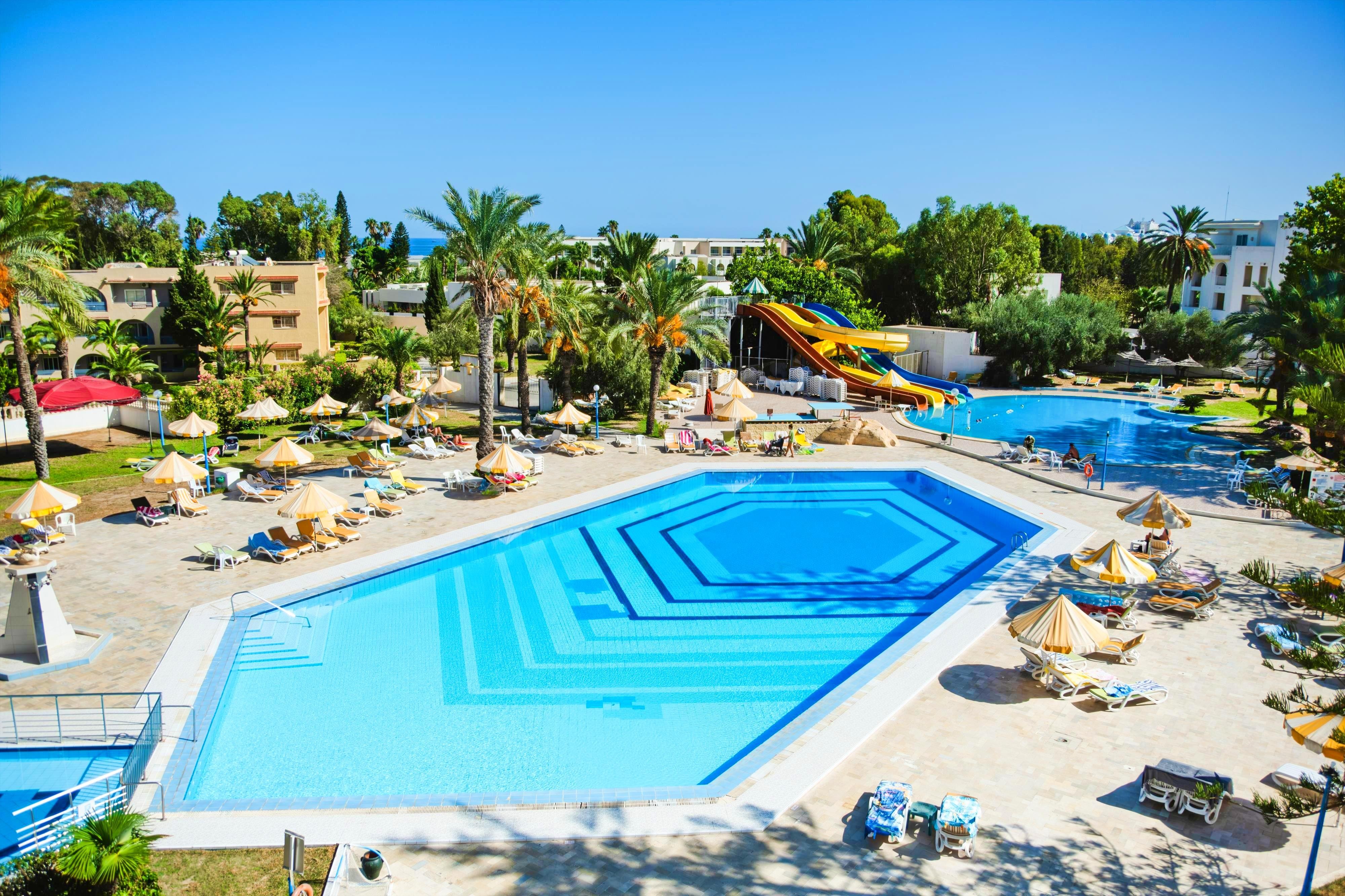 Riviera Hotel