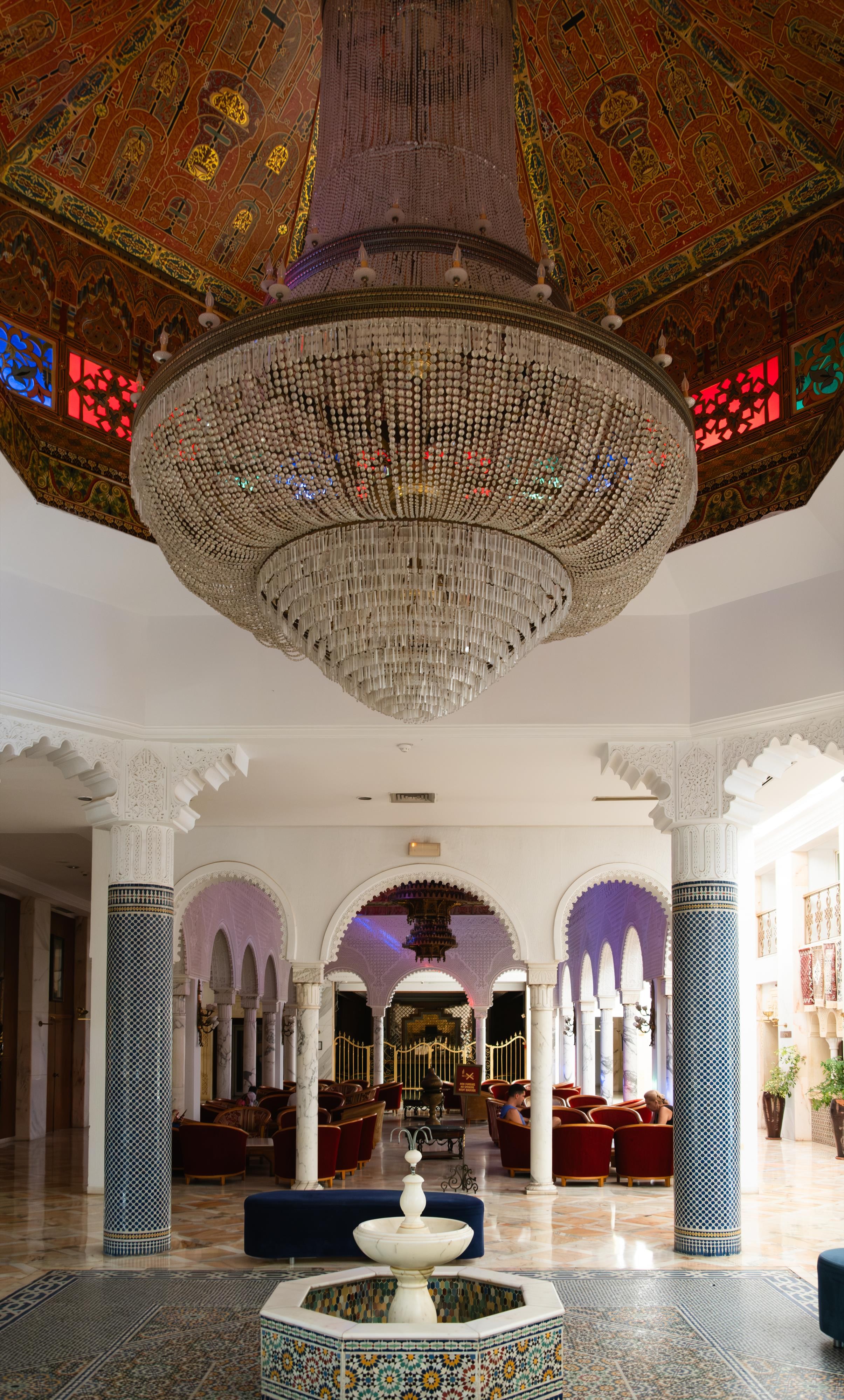 Riviera Hotel