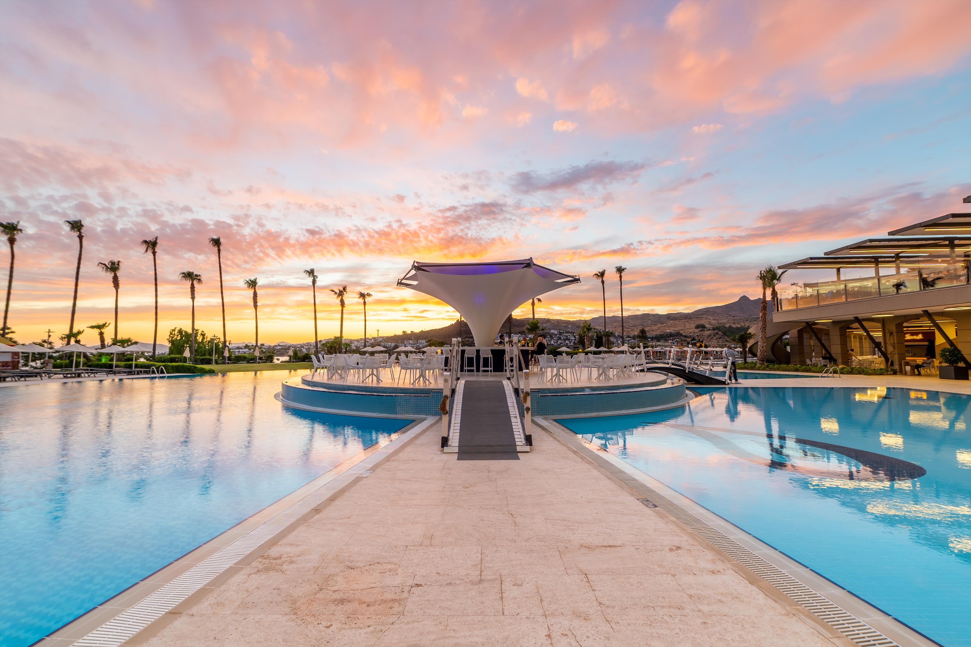 Kefaluka Resort & SPA 11